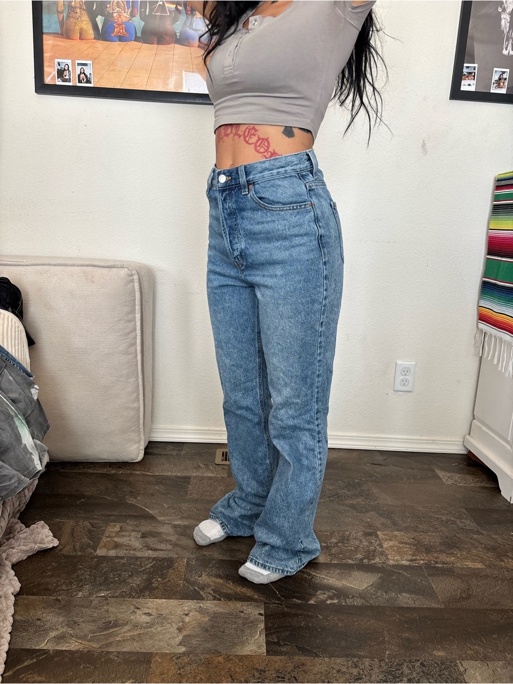 PacSun Women's Straight Leg Jeans - Light Blue Wash